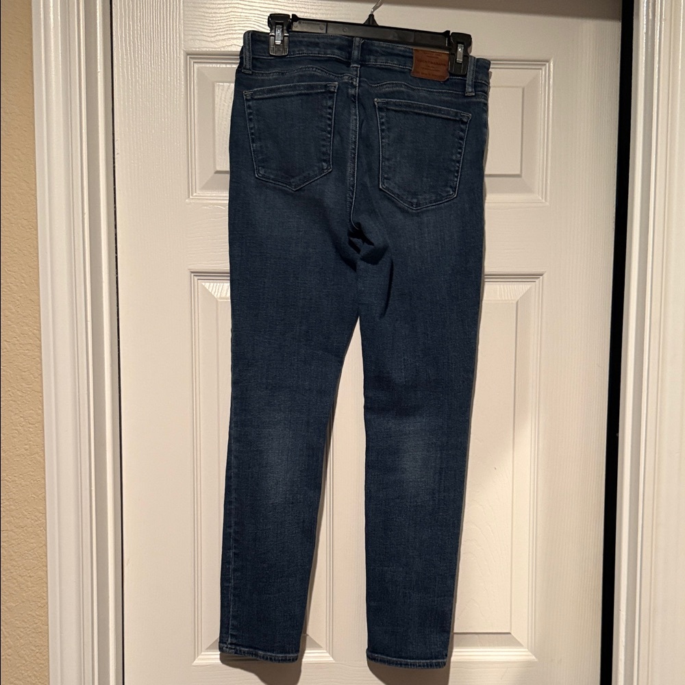 Lucky Brand Dark Blue Ankle Jeans